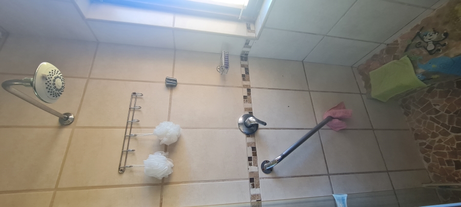 3 Bedroom Property for Sale in Heiderand Western Cape